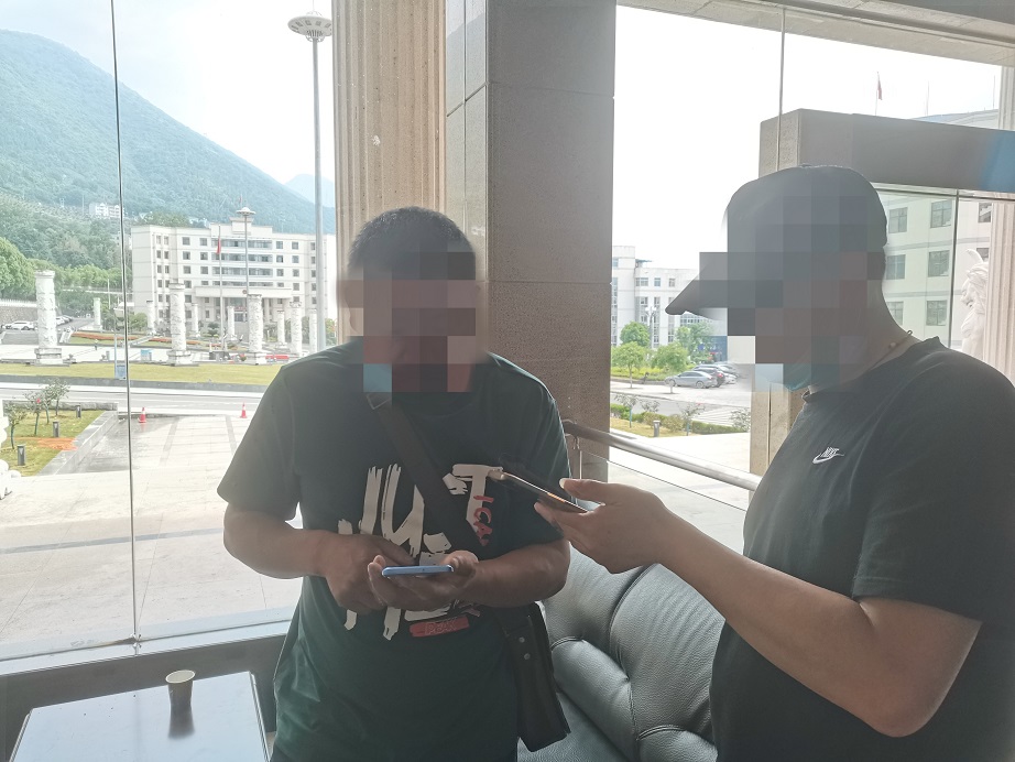 C:\Users\xsfy\Desktop\9月1日零费用，时间短，比简易程序更快的解决方式\d12c3799ab9534f0f191e93f3b52e21.jpg